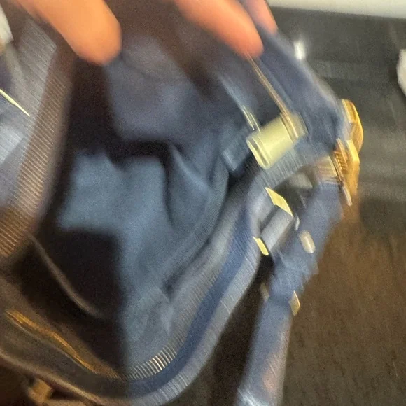 Fossil Dark Blue Leather Shoulder Bag - Picture 13 of 15